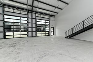32005373
