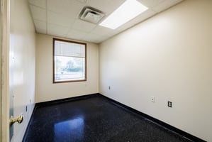 33624046