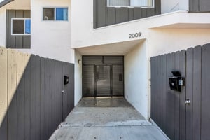 32020209