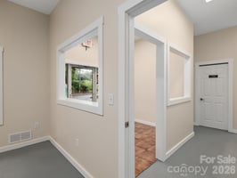 32023892