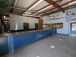 32024657