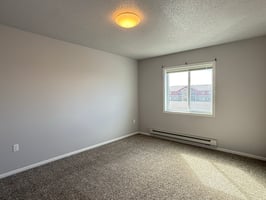 32025654