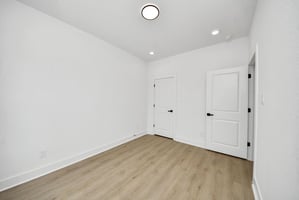 32026758