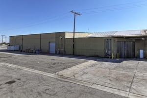 32027370