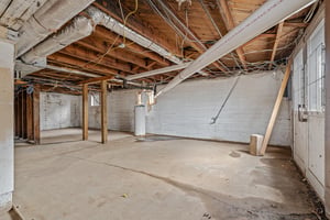 32027654