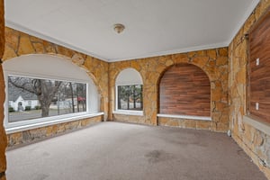 32027633