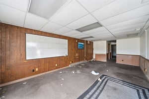 32027977