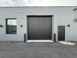 32028947