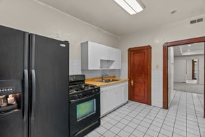32029405