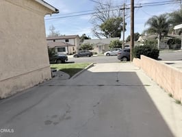 32033838