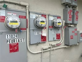 32033932