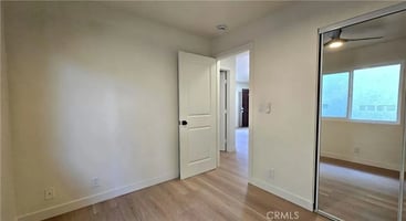 32034108