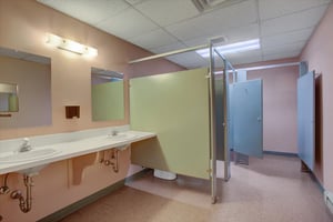 32047305