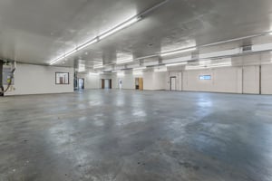 32043809