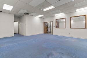 32043805