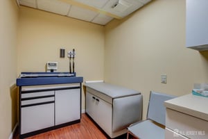 32044385