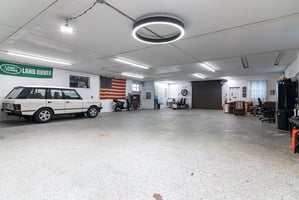32044604