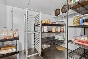 32173341