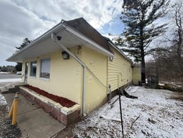 32175042