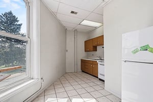 32180635