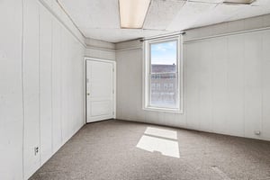 32180638