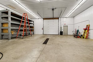 32180773