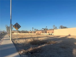 32183974