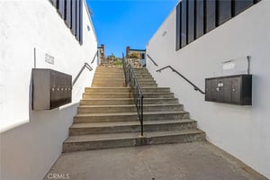 32914947