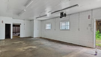 32185042