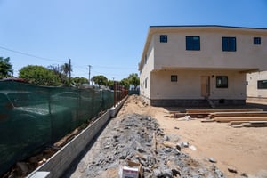 32303829