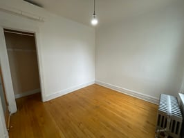 32190075