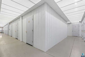 32200208