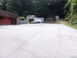 32215592