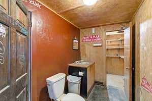 32613383
