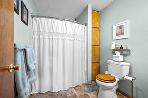 32245762