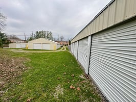 32247685