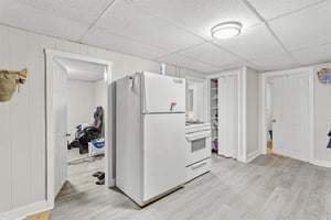 32316670