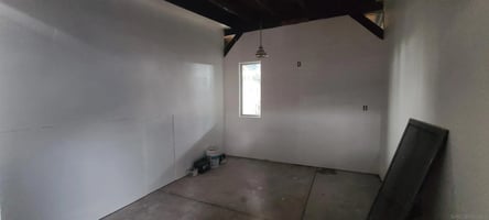 32277591