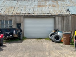 32280289