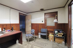 32280762