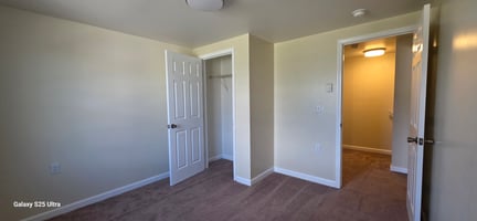 32283743
