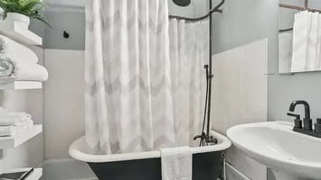 32290031