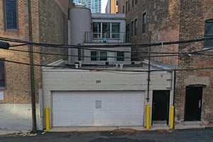 32452052