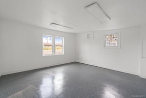 32306844