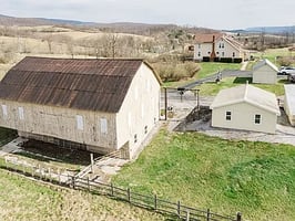 32347952