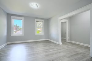 32325759