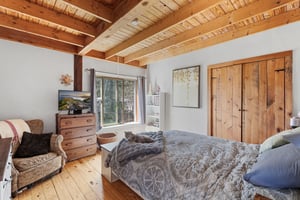 32431949
