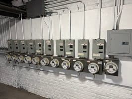 32334633