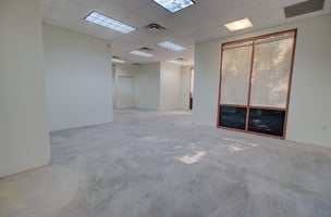 32353161