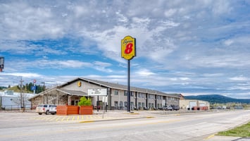 32471580